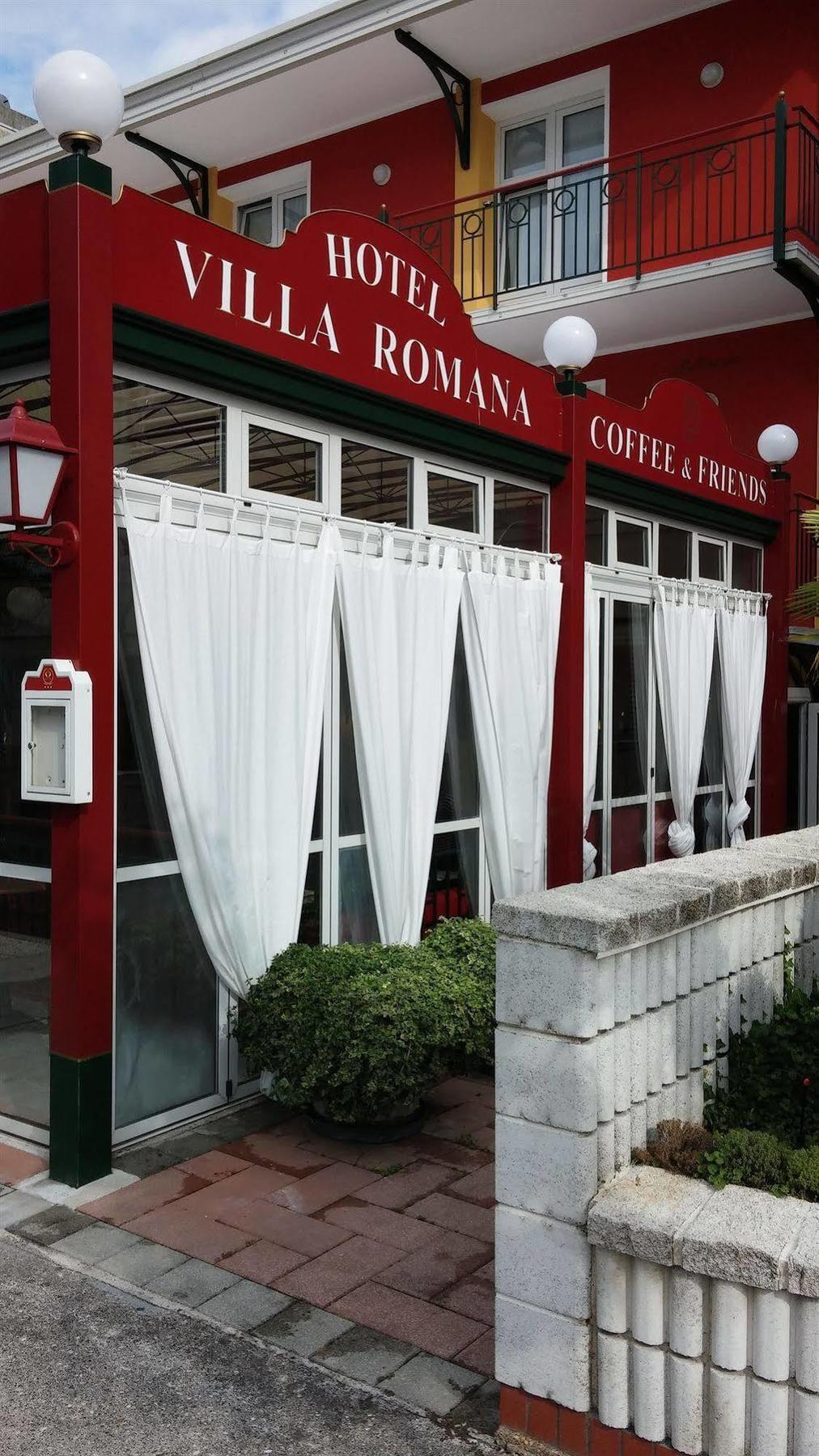Romana Hotel 3*