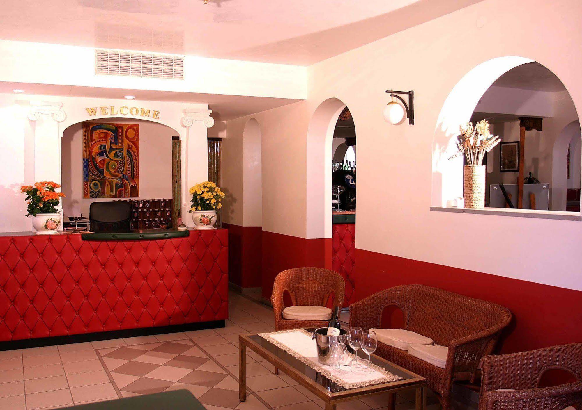 Hotel Romana 3*