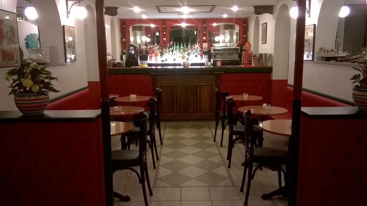 Hotel Romana 3*